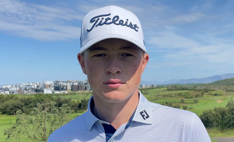 Gulli á sex undir pari og í 13. sæti