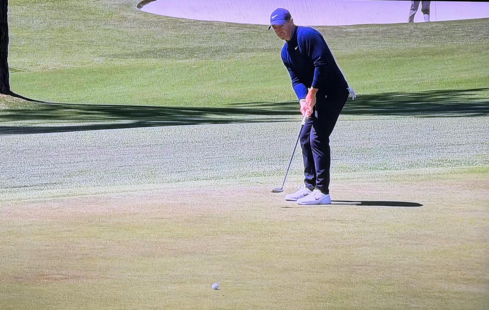 Rory byrjar titilvörnina vel á Masters